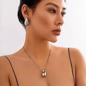 Silver Water Drop Necklace Matching Earrings Set